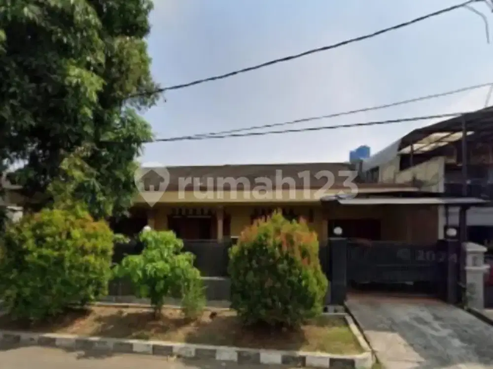 Jual Rumah Bagus SHM di Bintaro Tangerang Selatan$131Ars