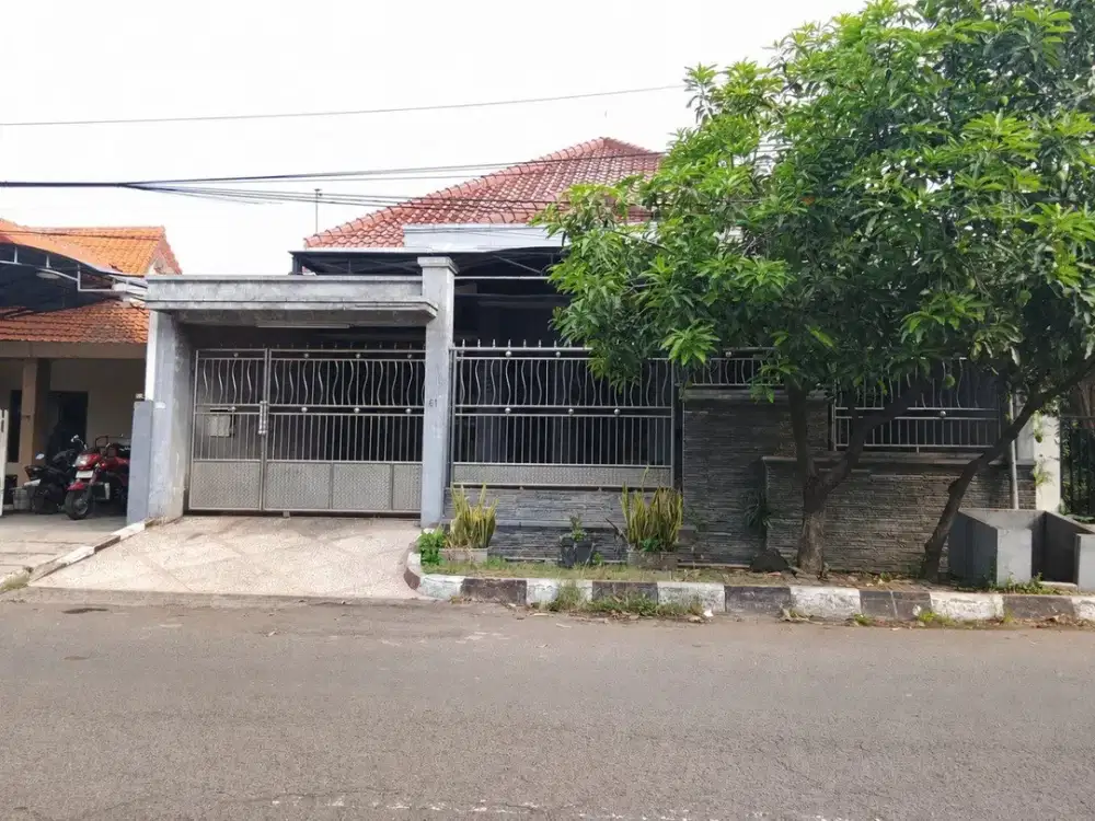 DIJUAL RUMAH GAYUNGSARI