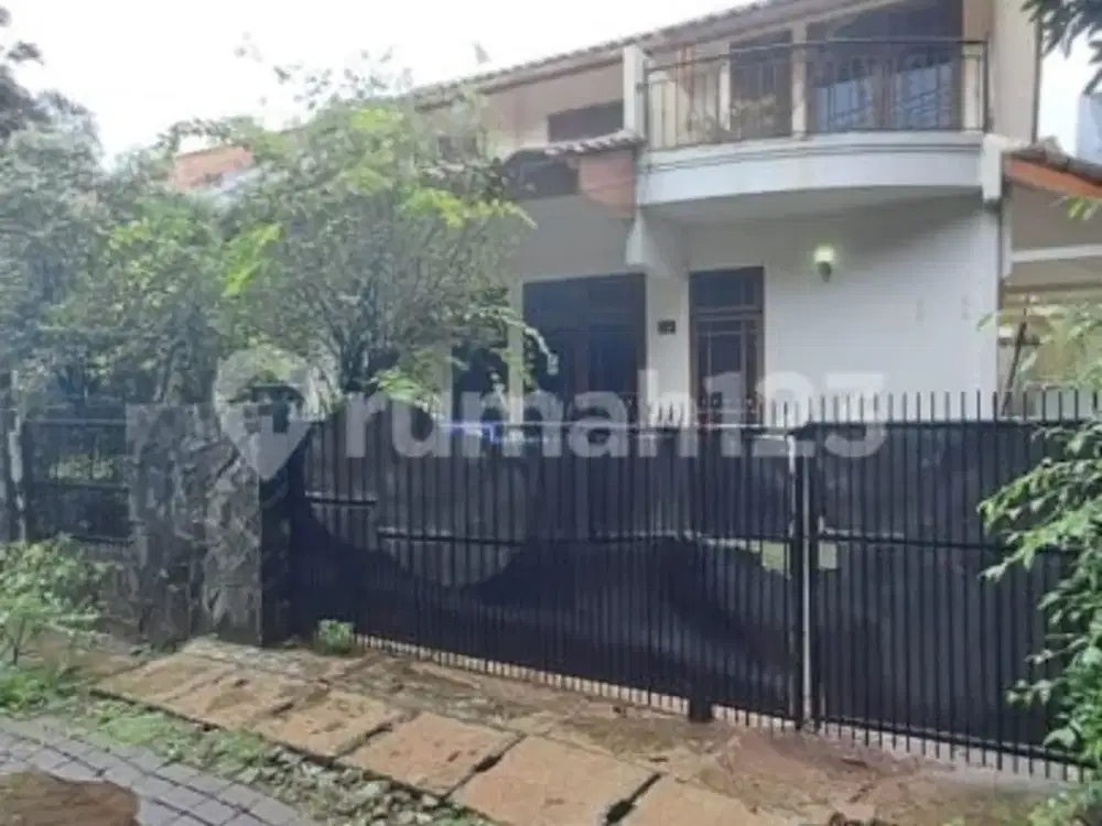 Rumah 2 Lantai Bagus di Pondok Aren, Tangerang Selatan