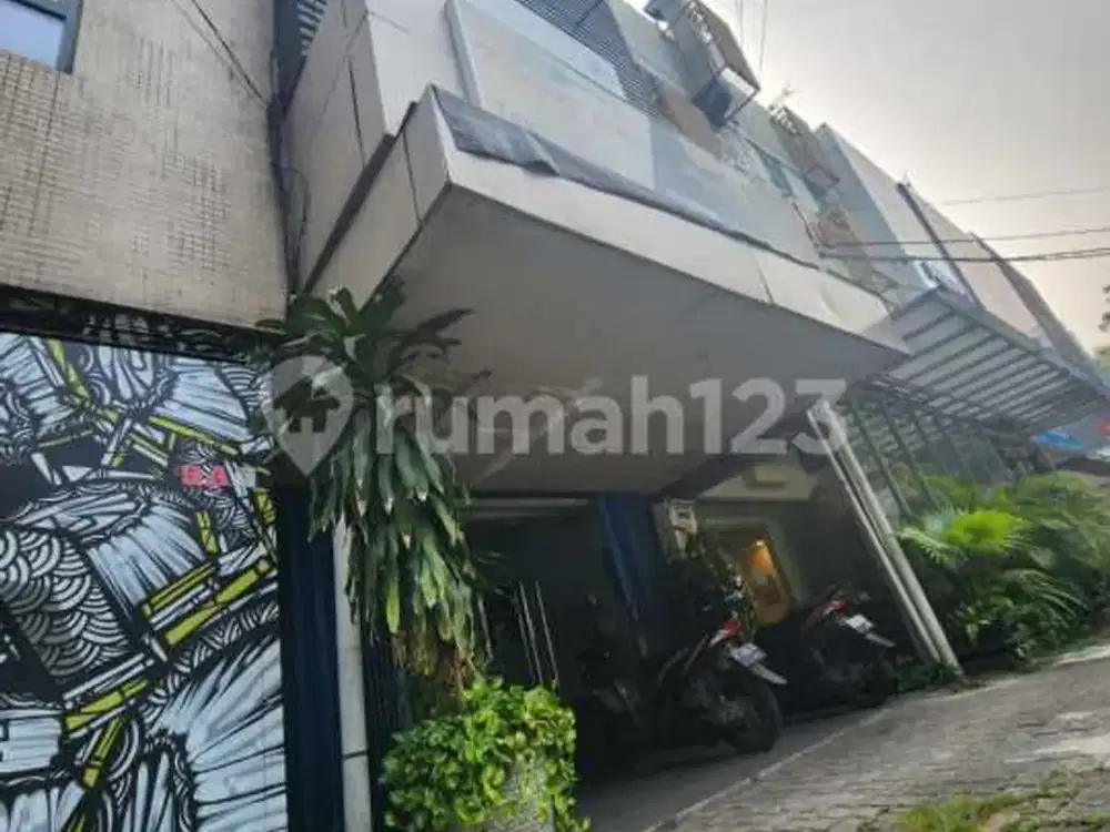 Ruko 3lantai Cocok Untuk Usaha Berlokasi di Pondok Indah