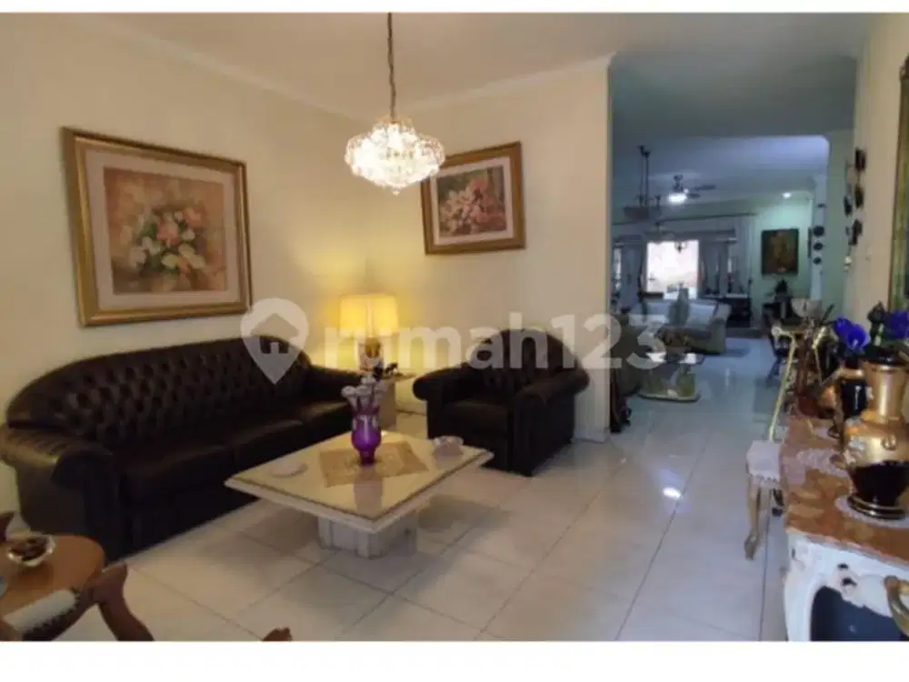 For Sale Rumah Bagus Siap Huni di Pejaten, Jakarta Selatan