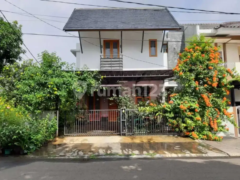 Rumah 2 Lantai di Bintaro, Jakarta Selatan