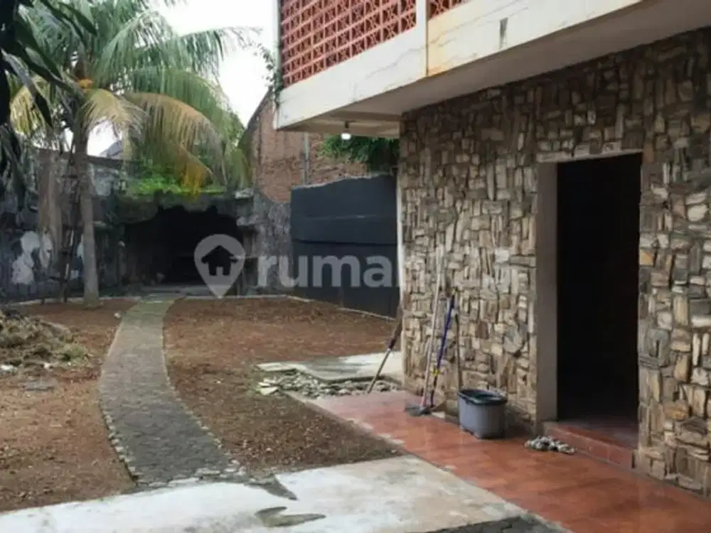 Rumah Bagus luas di bintaro sek 2