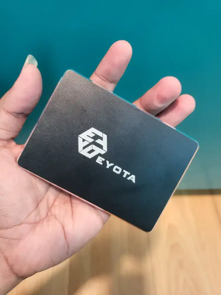 Ssd sata 512GB tes