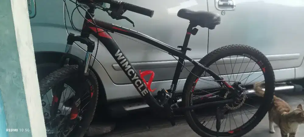 Sepeda gunung MTB 27.5