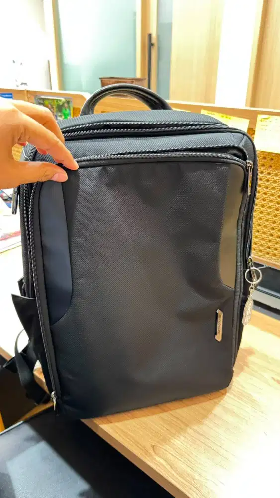 Tas Samsonite 14