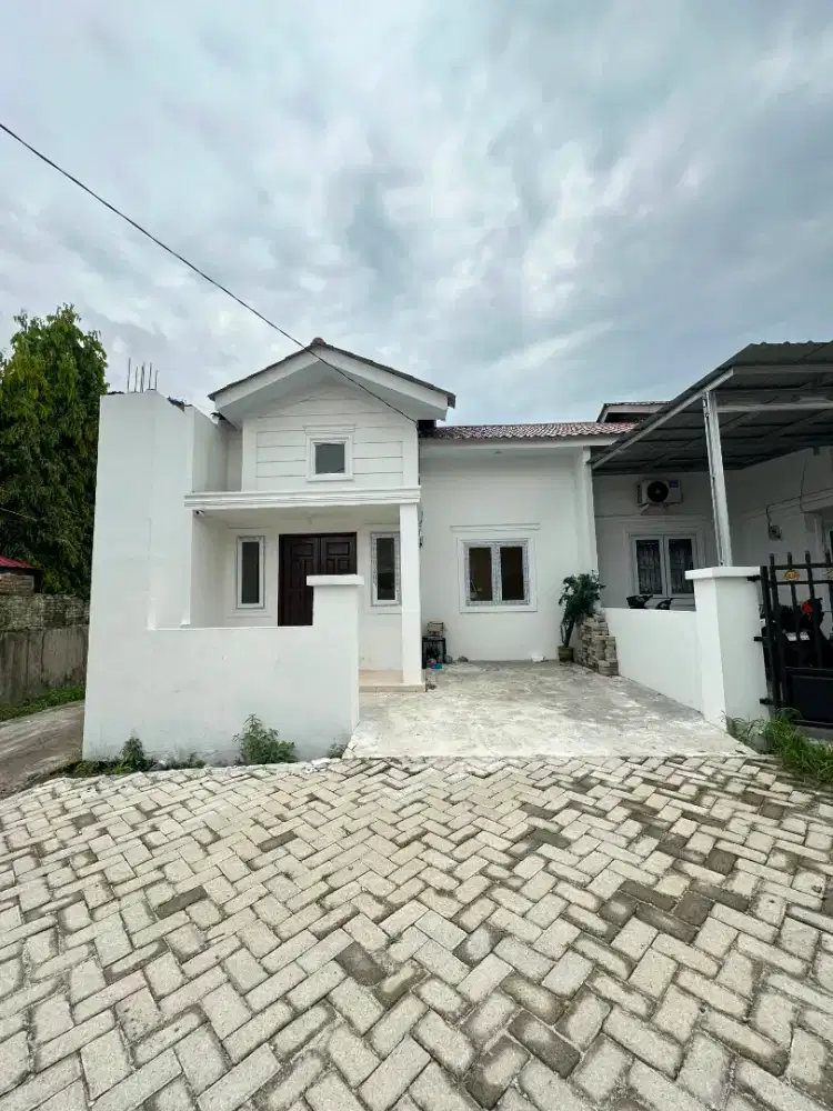 RUMAH BARU JALAN MAWAR DEKAT KE JALAN BESAR
