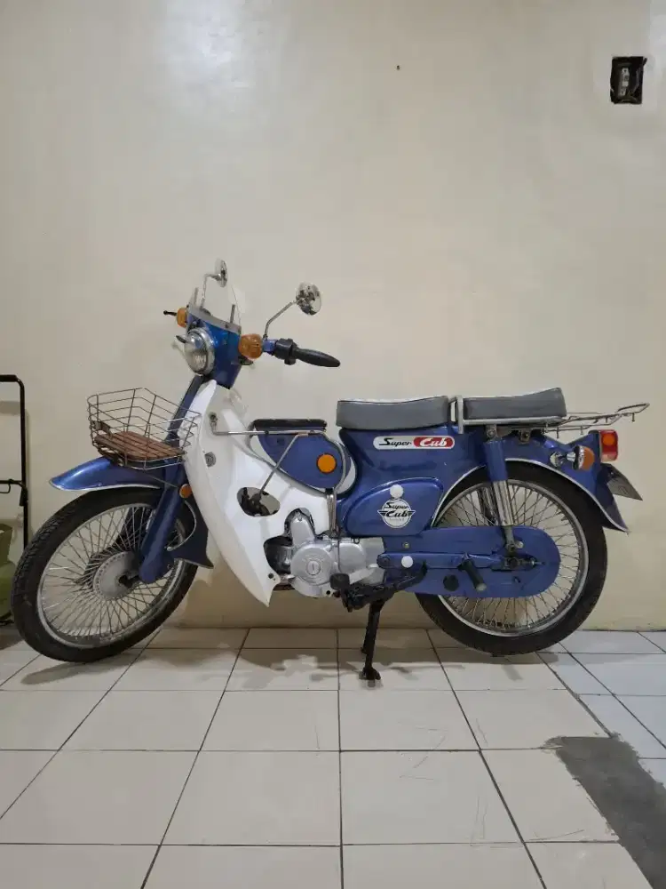 Honda c70 full restorasi