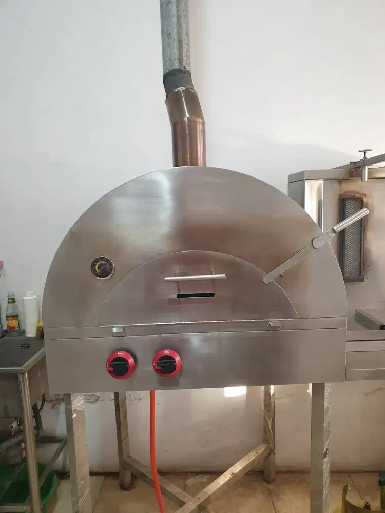 Jual Rugi! Oven Pizza Gas kondisi mulus