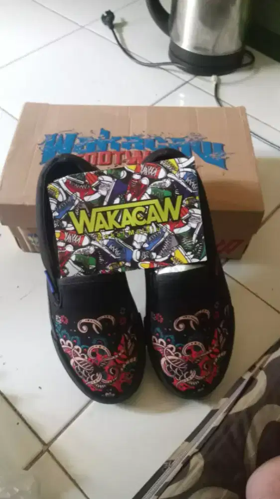 Sepatu murah brand lokal dari wakacaw cuma 170 ribu