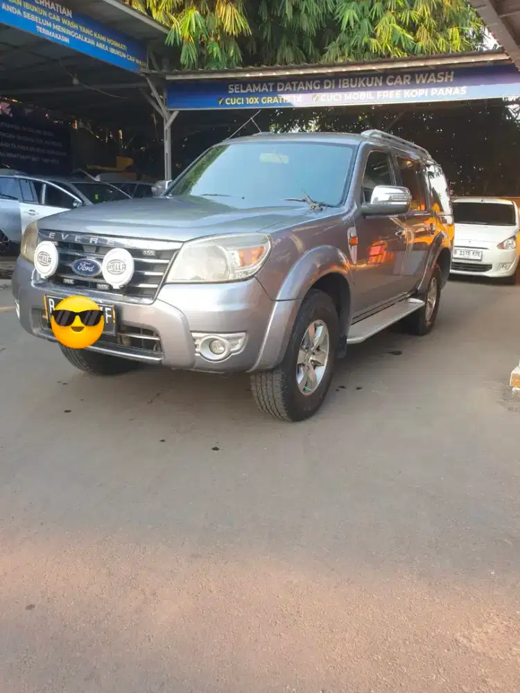 Ford Everest 2011