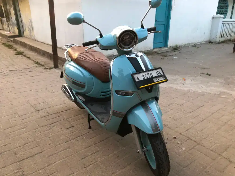Benelli keeway shiny thn 2022