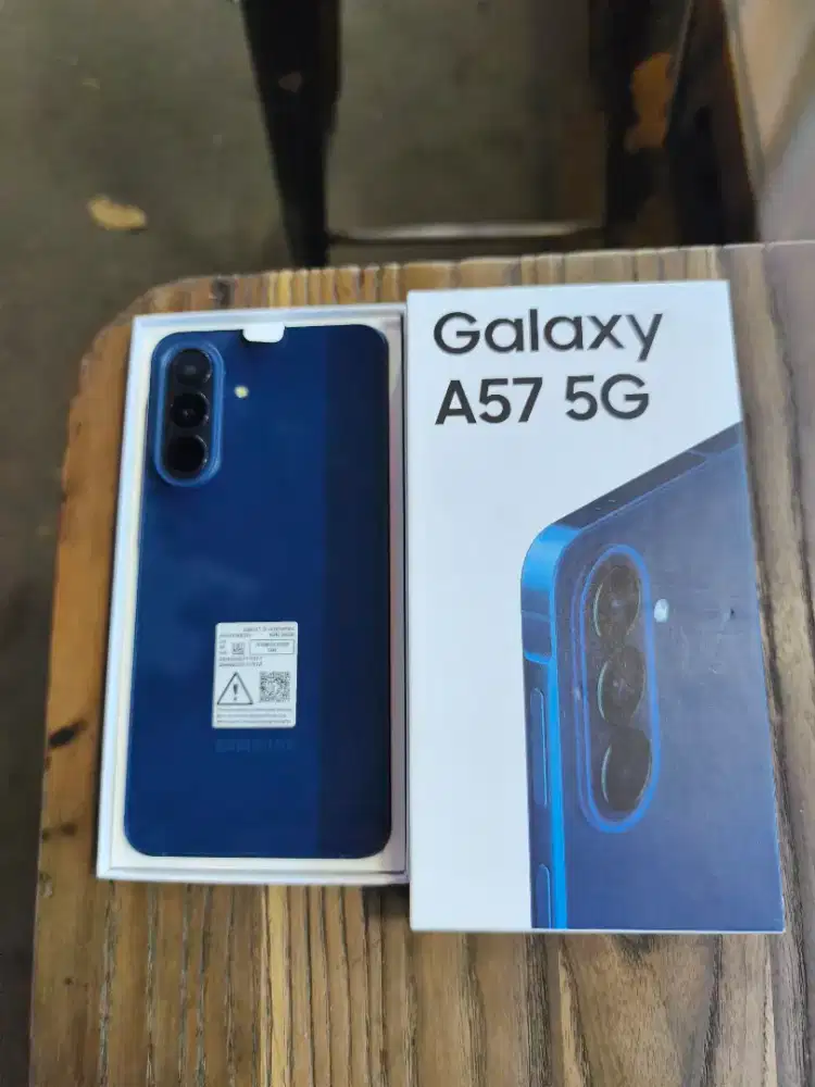 Samsung a57 8/256