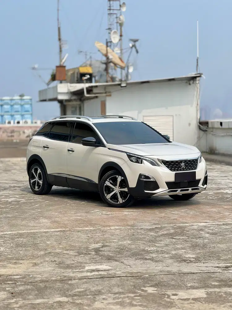 Peugeot 3008 Alure plus 2020