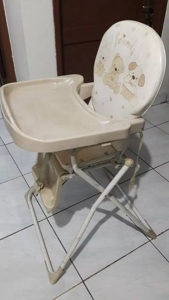 Baby chair merk Pliko