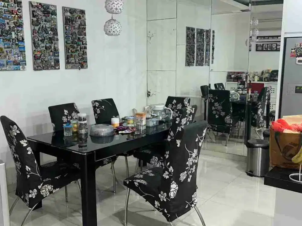 Dijual Rumah Pantai Indah Kapuk PIK, Uk 11,5 x17 m , Full furnish, Jakarta Utara