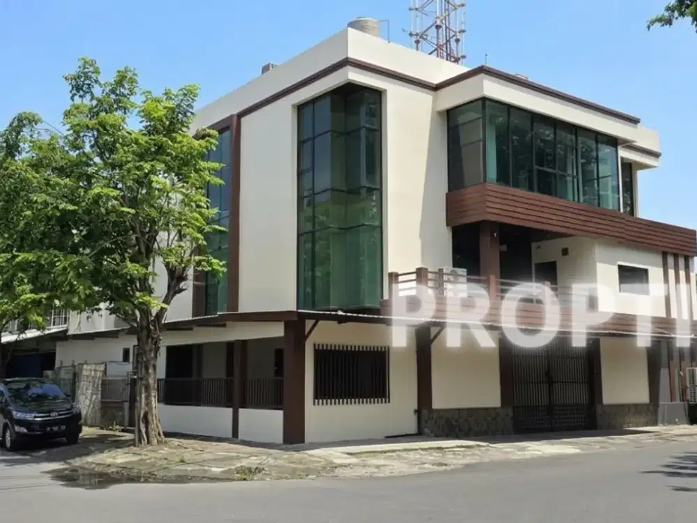 Gedung 3.5 Lantai Manyar Kertoarjo Surabaya - GG002APD