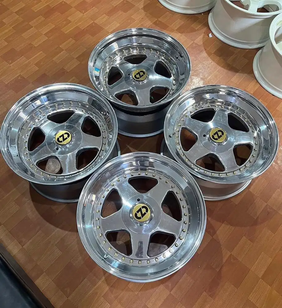 Original OZ Futura 18