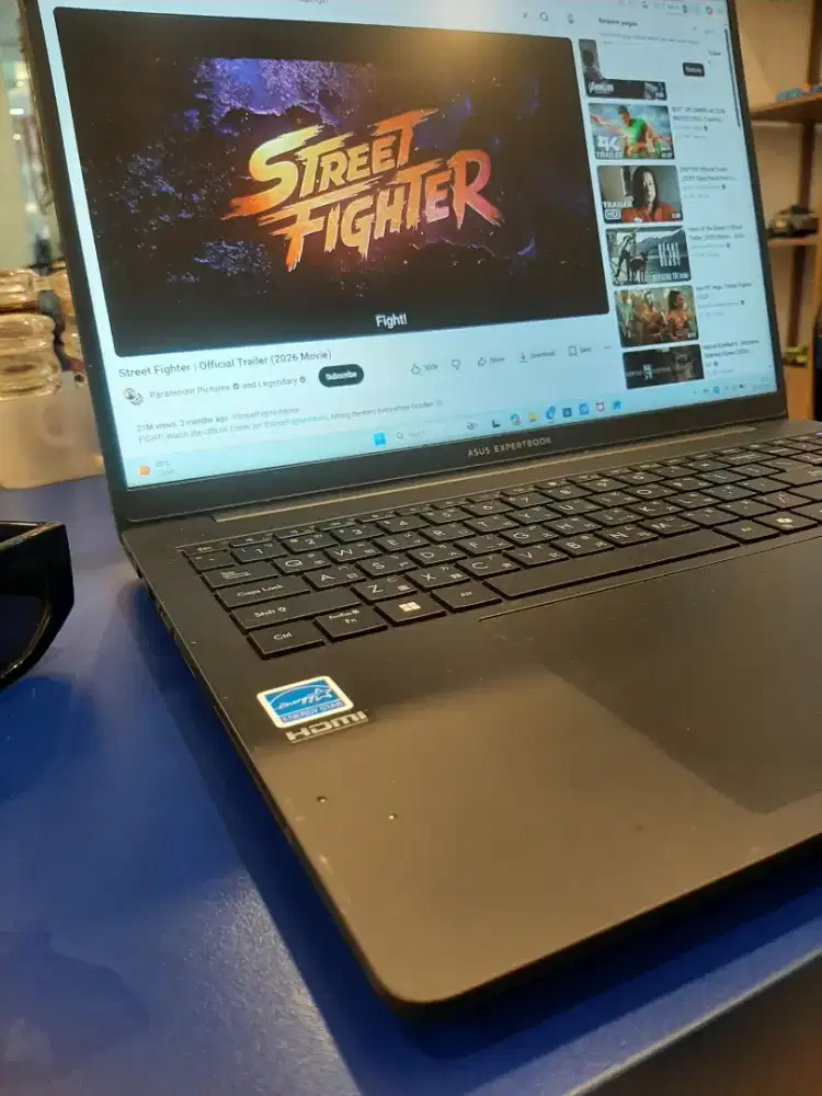 Dijual Laptop Asus Expertbook Intel Core Ultra 5 Ram 16/1 TB.
