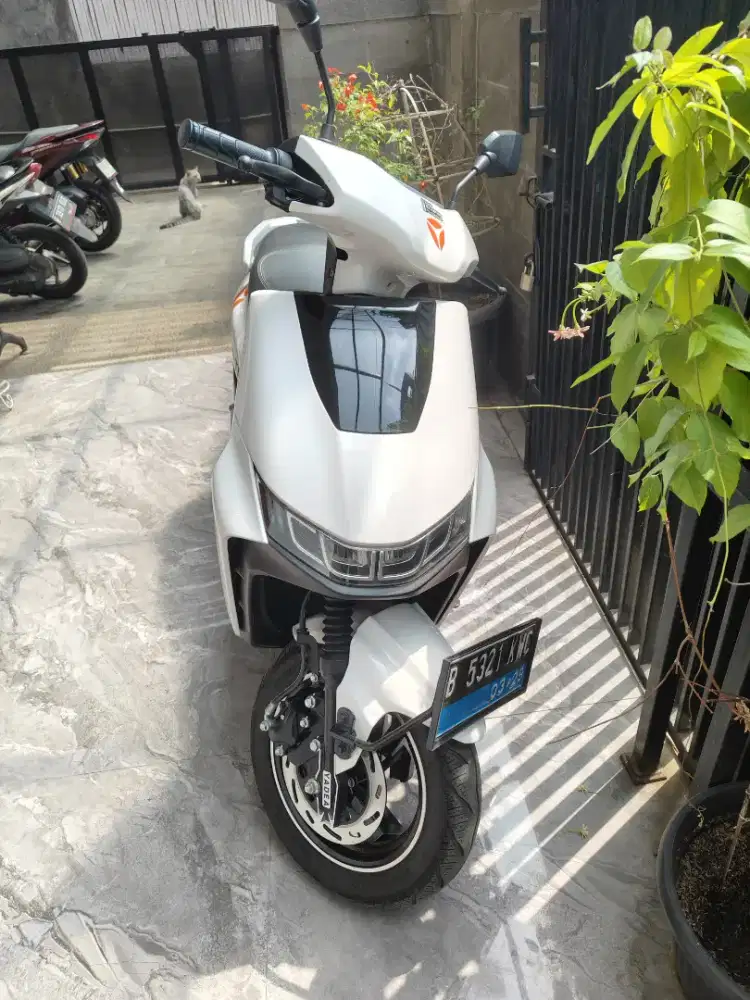 Dijual Yadea T9 tahun 2024