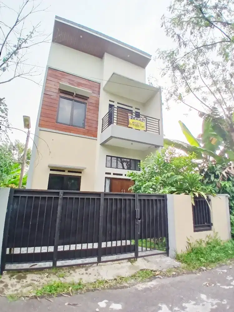 Dijual Rumah 2 lantai di Tengah Kota Bogor