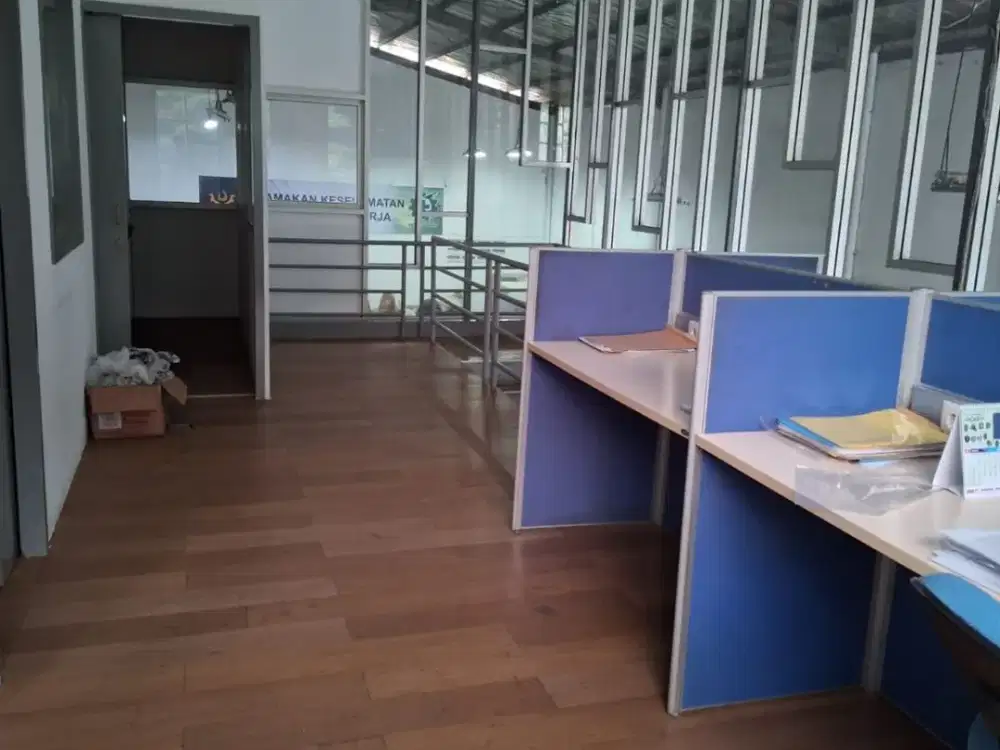 Gudang Disewakan Komplek Pergudangan Taman Tekhno, Serpong