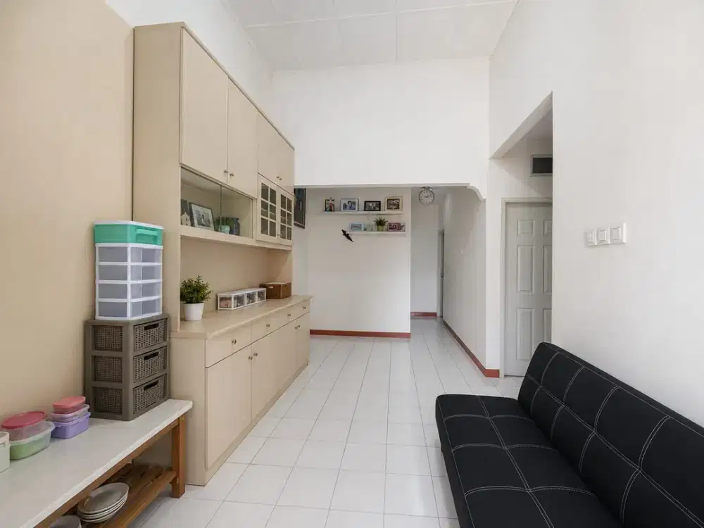 Rumah Luas 90-m2 Harga 770Juta dekat Satsiun, Mall, Sekolahan Bekasi Utara