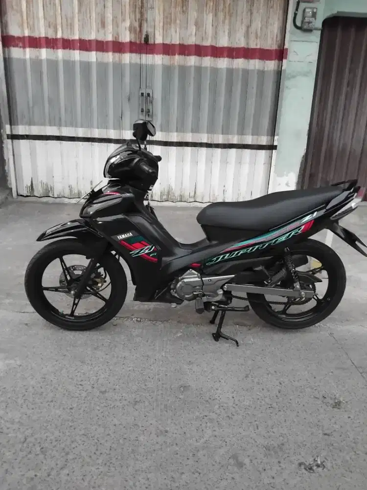 Yamaha jupiter z1 .th2024 .w hitam pajak panjang