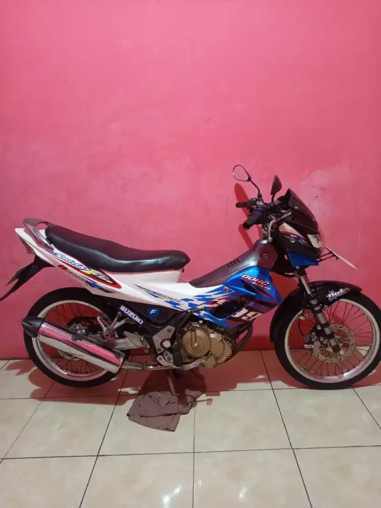 SUZUKI SatriaF150