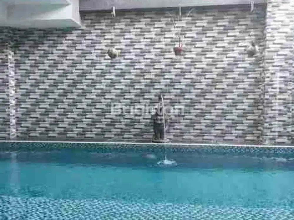 VILLA 2 LANTAI FULL FURNISHED DI KAWASAN PERUMAHAN ONE GATE SISTEM