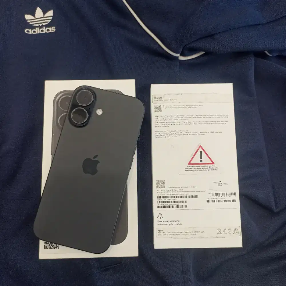 iPhone 16 basic black 128gb