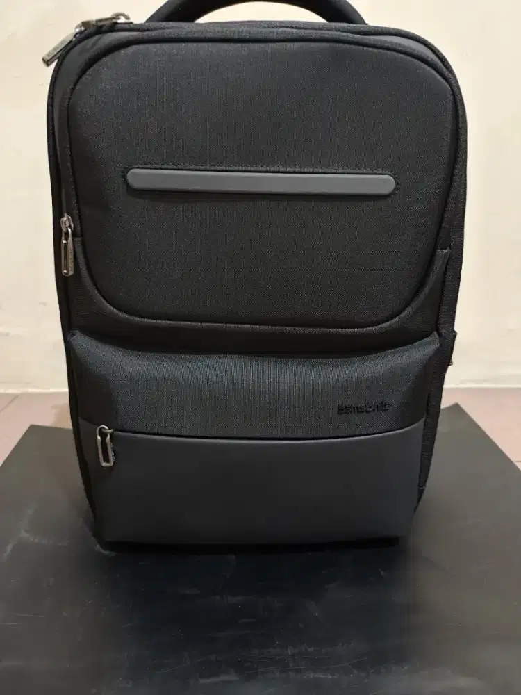 DIJUAL BACKPACK SAMSONITE ORIGINAL