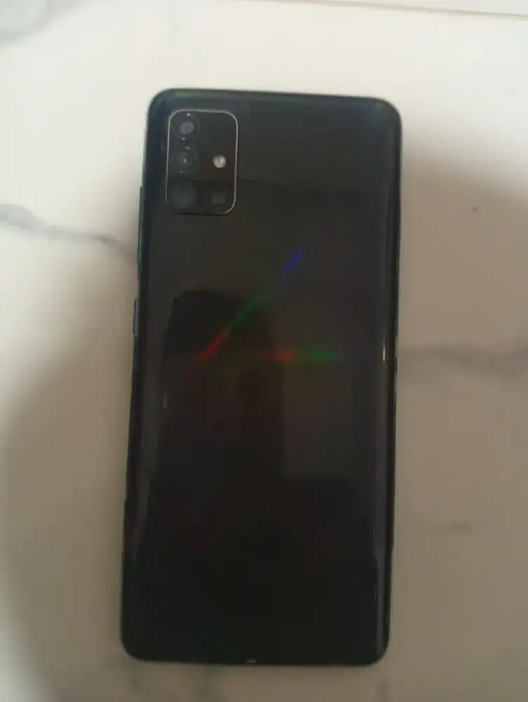 Handphone samsung a51
