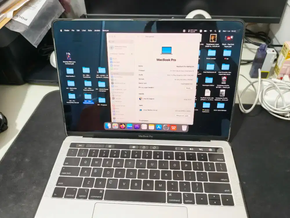 Macbook pro 2018 13 inch touchbar - 16gb / 512gb