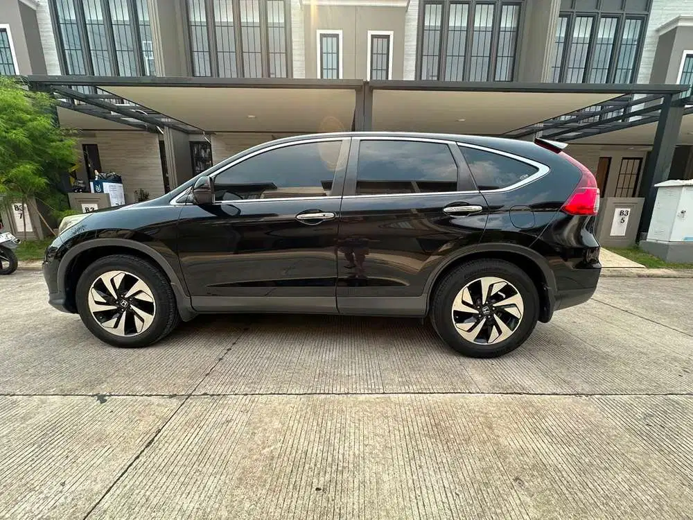 Honda CR-V 2015 Bensin
