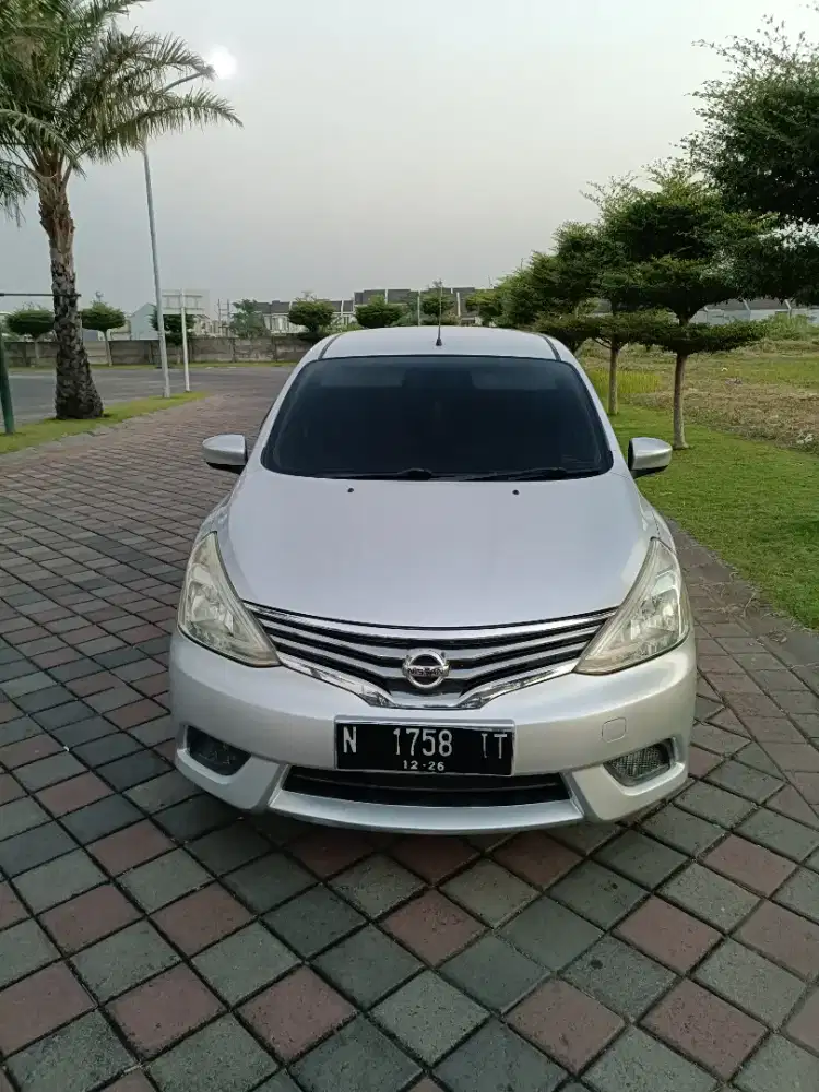 Nissan grand Livina SV facelift th 2016