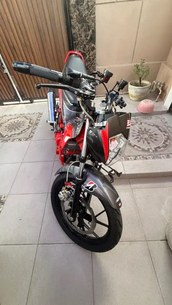 Suzuki raider cbu 2005