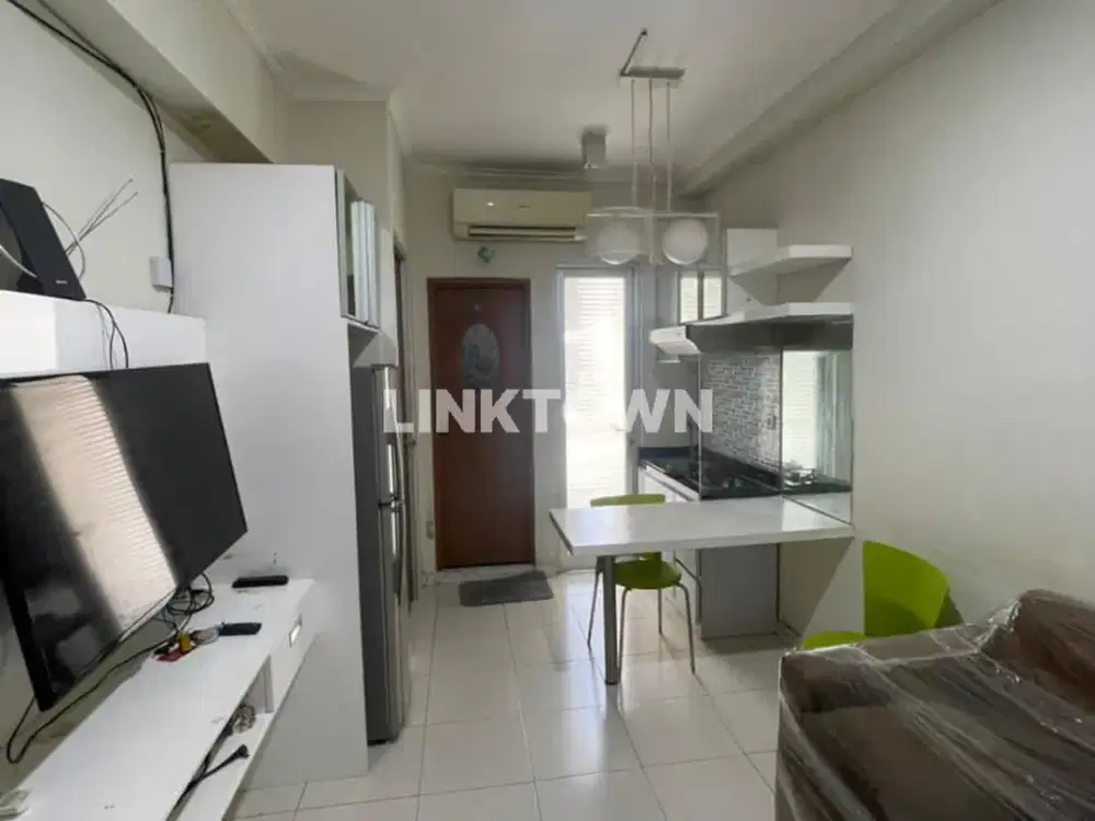Furnish dengan View Kolam Renang Apartemen Type 2Br di Gunawangsa Merr