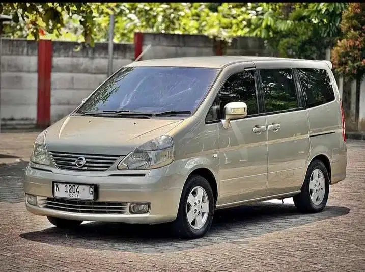 Nissan Serena 2005 Bensin