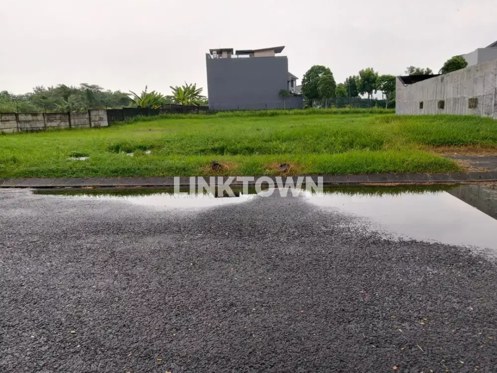Tanah Bebas Banjir dengan Row Jalan Sangat Lebar di Taman Raya Waterfront Citraland