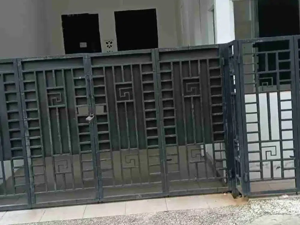 DIJUAL RUMAH KOMPLEK PAMULANG 2 LOKASI STRATEGIS SIAP HUNI