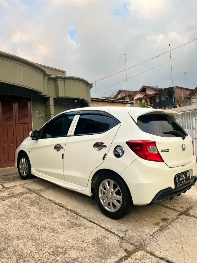 Honda Brio Satya Service Record