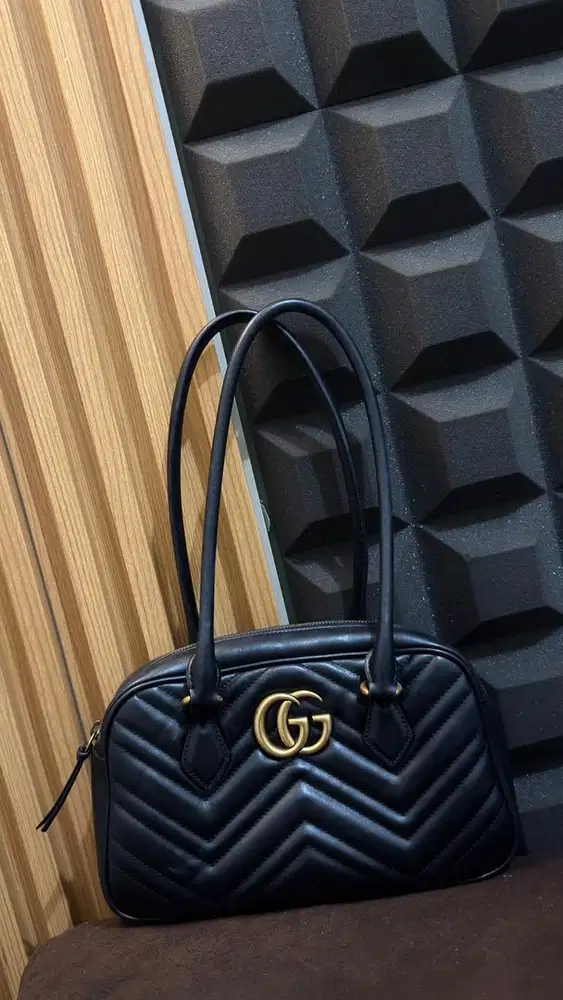 Gucci GG Marmont Small Top Handle Bag Black Matelassé
