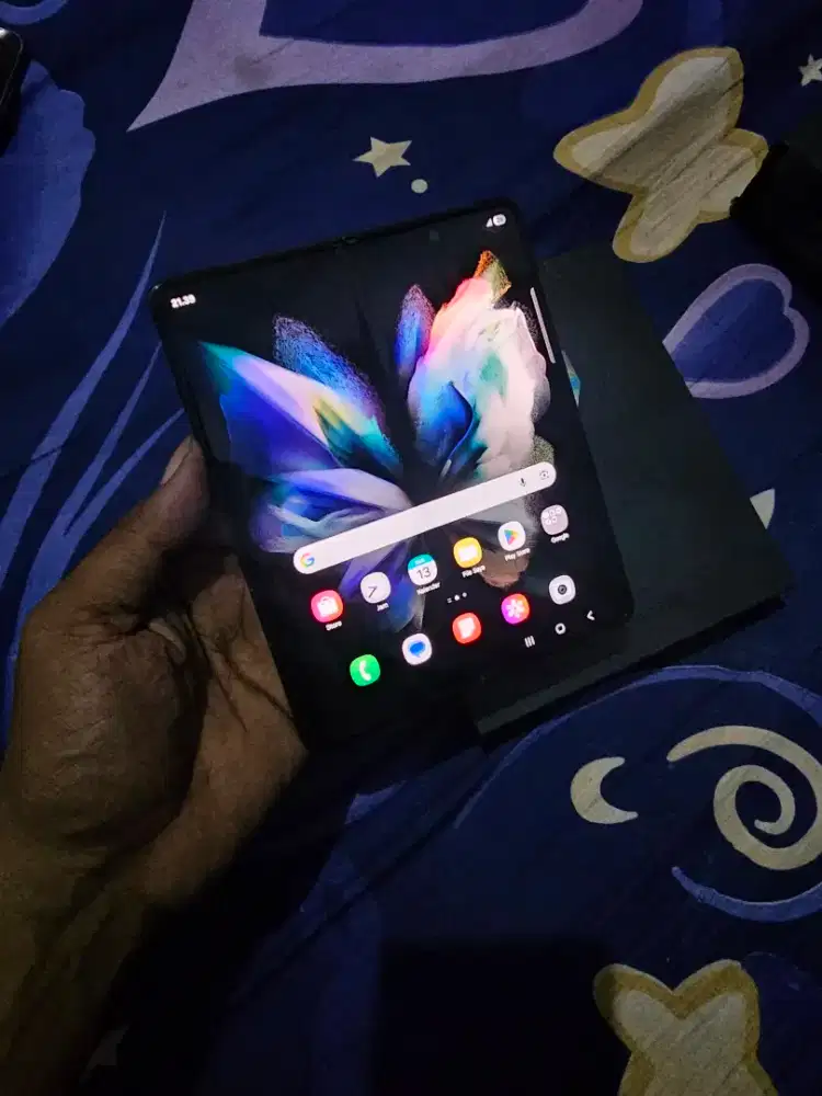 Samsung Galaxy Fold 3 5G sein 12/256gb fullset ori