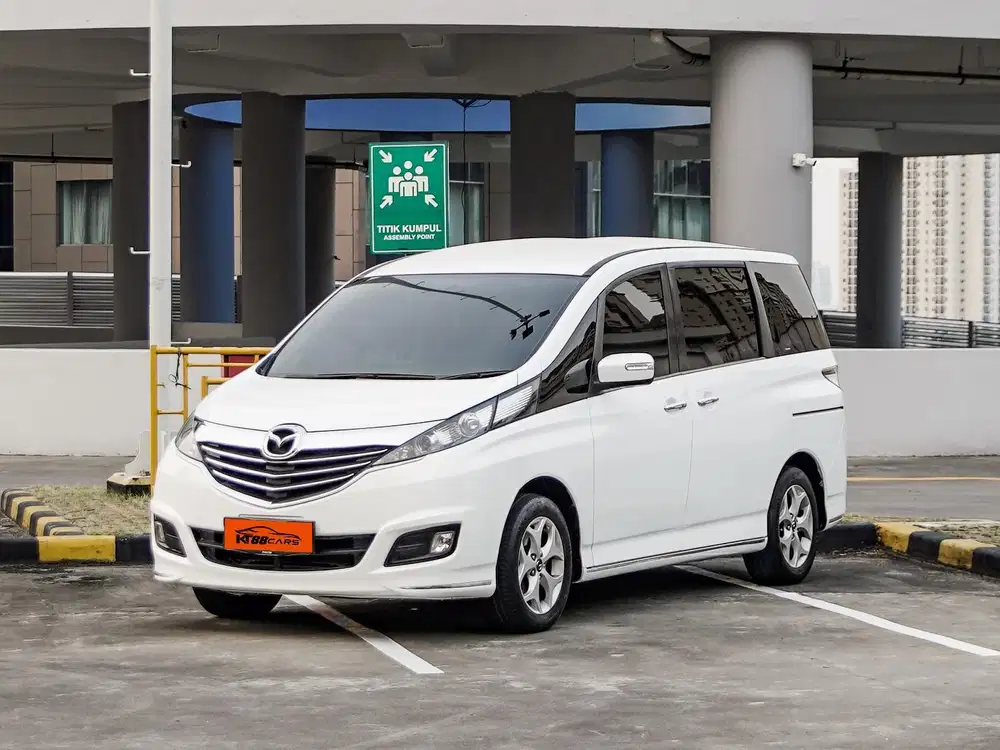 MAZDA BIANTE SKYACTIVE AT 2016 / 2017 / 2018 Putih