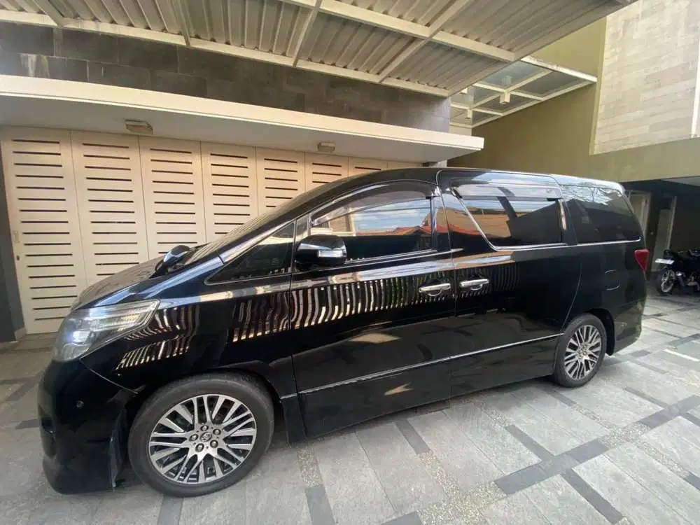 Toyota Alphard 2008 Bensin