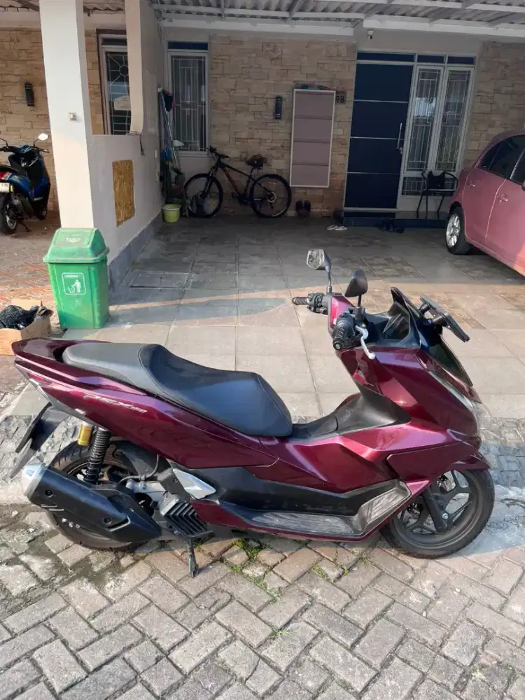 Honda PCX Roadsync 2025