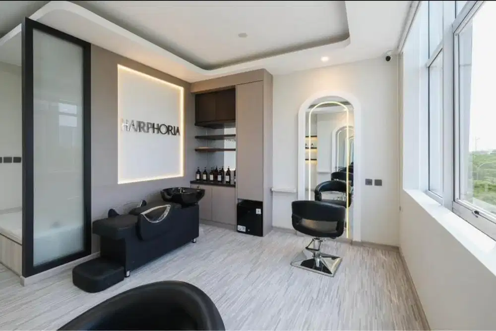 Interior salon 2 kursi privat kondisi seperti baru