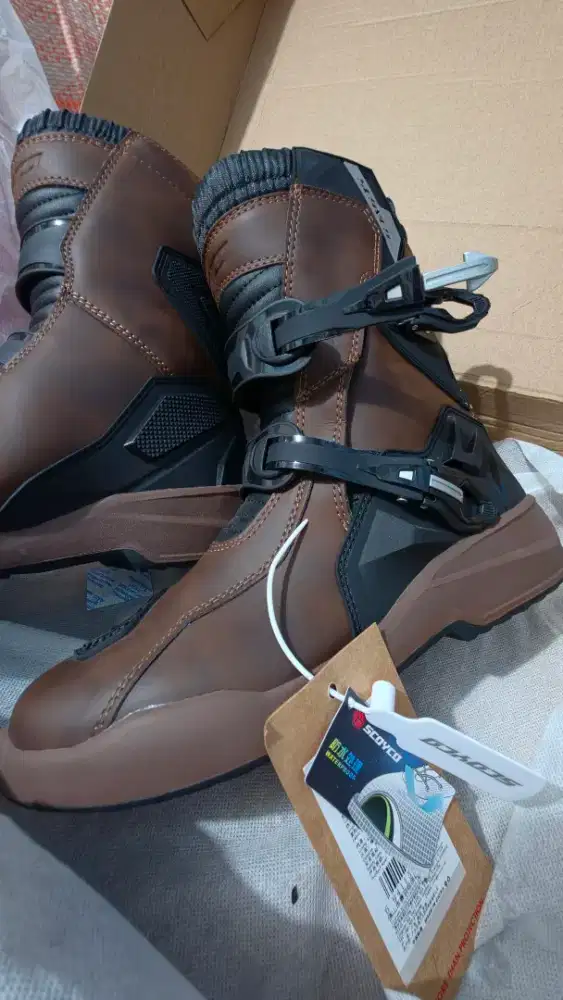 Scoyco boots waterproof