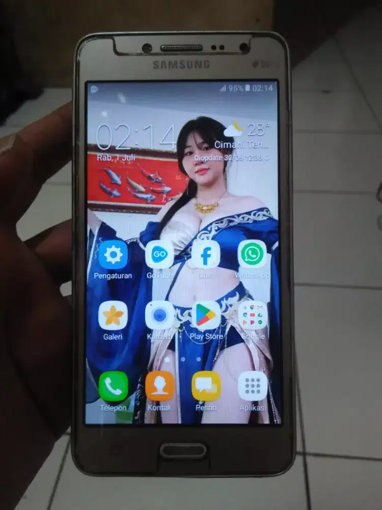 Samsung galaxy J2 prime 4G layar 5 inchi